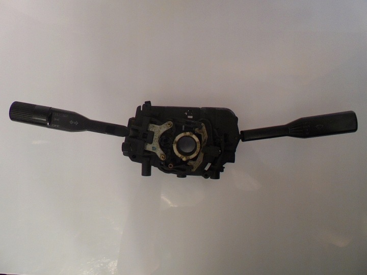 steering wheel levers and controls MAZDA 177698 MAZDA