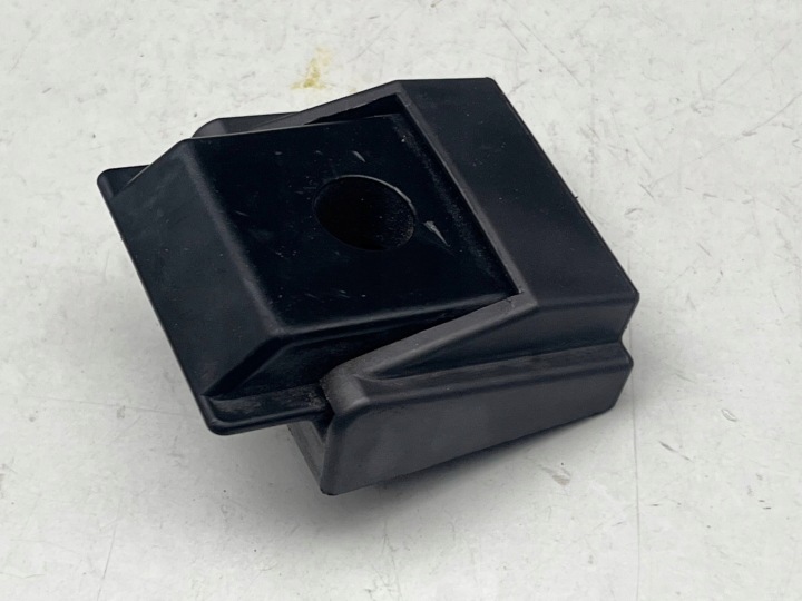 Volkswagen LONGHERONE ANTERIORE / Stoper PORTA Portiera tylnych Originale (OE: 5JA827249C) !J