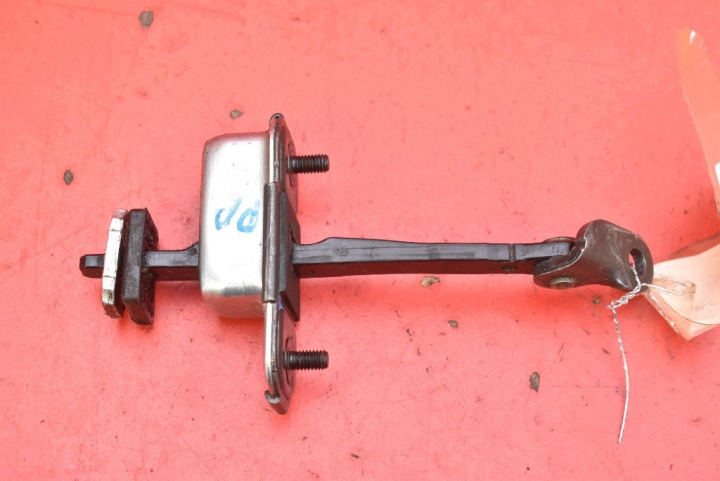 Limiteur Portière Droite Avant HYUNDAI GENESIS 1 et LIFT 11-14