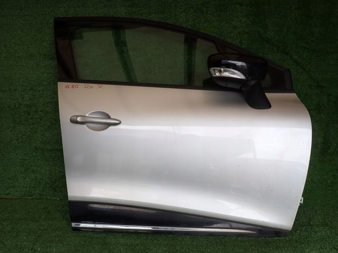 RENAULT CLIO IV Tür rechts vorne vorne
