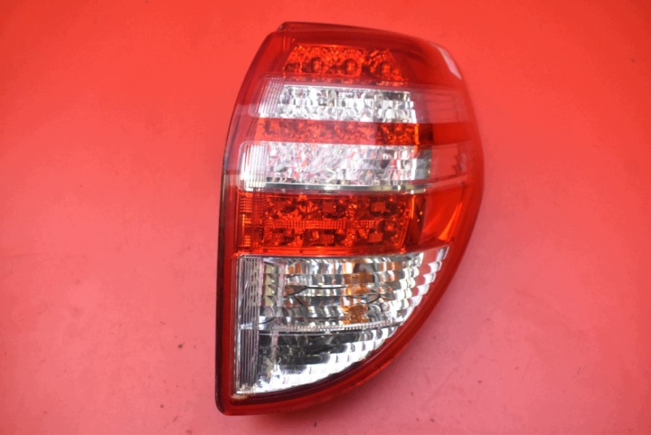 Licht rechts heck hinten TOYOTA RAV4 3 III 2-LIFT 10-13