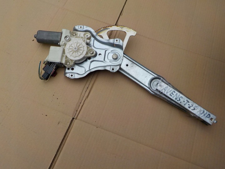 mini motor window regulator right front toyota avensis t25 2006r