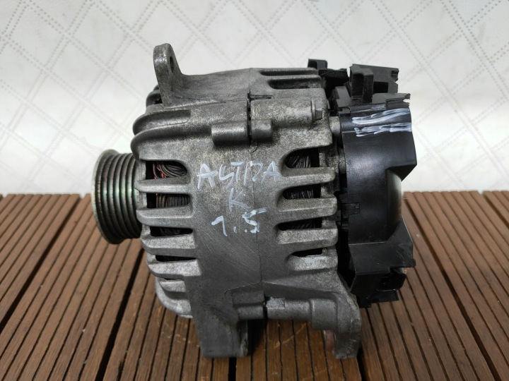 OPEL ASTRA V K LIFT 19-21 1.5 CDTI Alternateur 39218015 OE