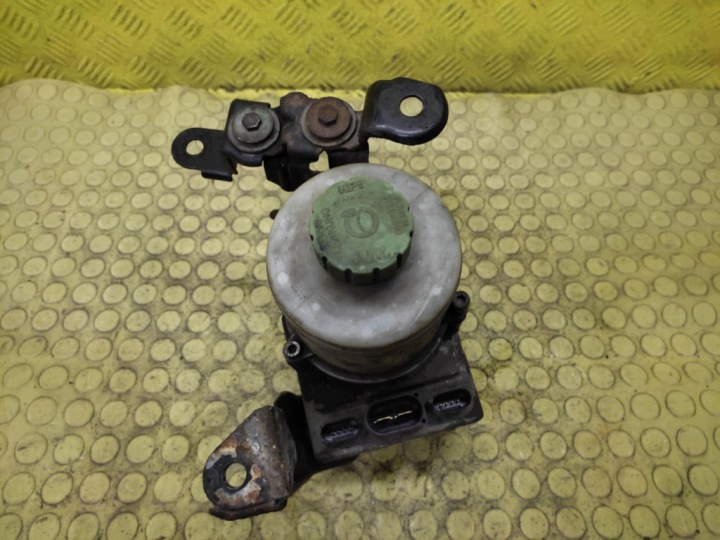 VW POLO IV servo pump 6Q0423155R