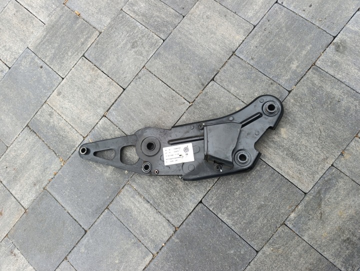 VW T5 T5 LIFT T6 holder mechanism OPARCIA seat dwojka rear part 7H0881321