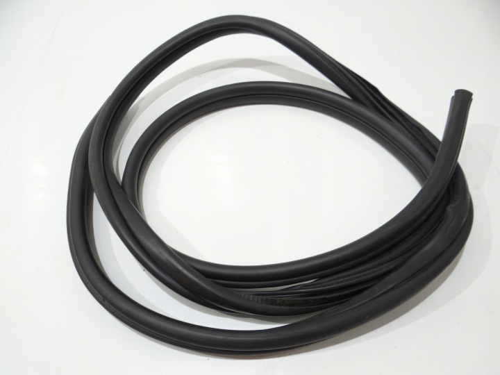 Joint Portière Gauche Arrière BMW E87 7066618