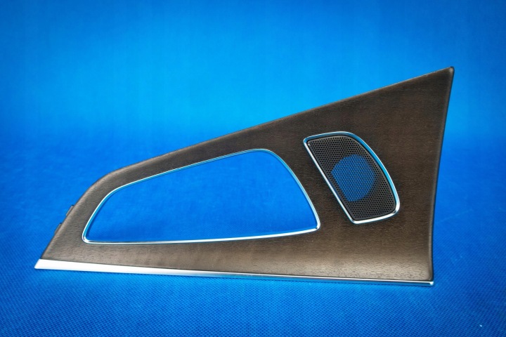 moulding dekor door Audi A7 S7 RS7 4G8867420AJ JD4