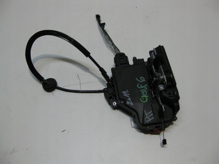 VW GOLF VI KOMBI 11R de la Serrure Portière Droite Arrière 7L0839016D