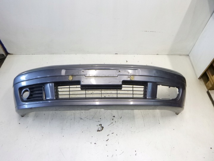 PARAURTI ANTERIORE MITSUBISHI CARISMA LIFT 2001R.