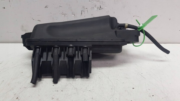 SERBATOIO VALVOLA A VUOTO A6510700468 MERCEDES GLK X204 W204 W212 2.2 CDI
