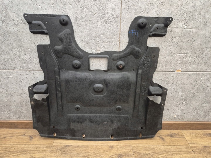 BMW F01 F02 F10 F11 cover lower chassis cover below engine X-DRIVE 8047450