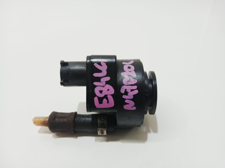PODGRZEWACZ des Kraftstoffsbehälters BMW X1 E84 LCI N47 2.0D 8576973 3PIN (24235685)