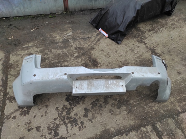 PARE CHOC ARRIÈRE SUZUKI VITARA II 71811-65J10 PDC ENDOMMAGÉ