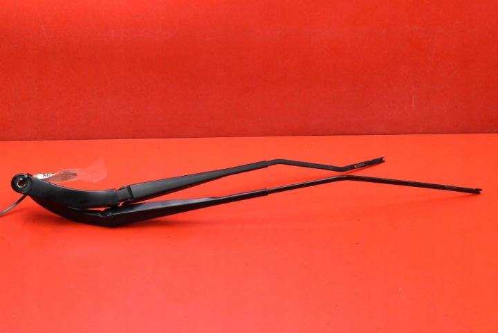 wiper arms front EU 288867952R 288818445R RENAULT CAPTUR 1 and 13-17