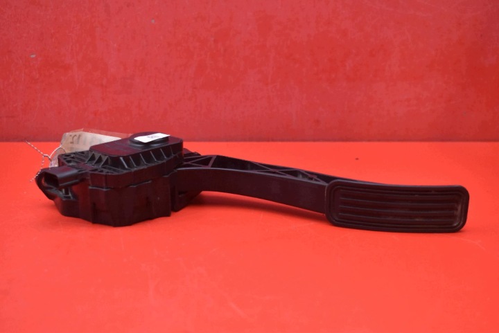 potenciometar pedala gasa 9F836CT8UC FORD MONDEO MK5 2.0 TDCI 180 KM 14-20