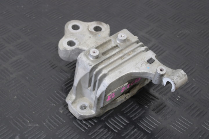 supporto Supporti motore usato P68275805AA JEEP CHEROKEE V 5 KL