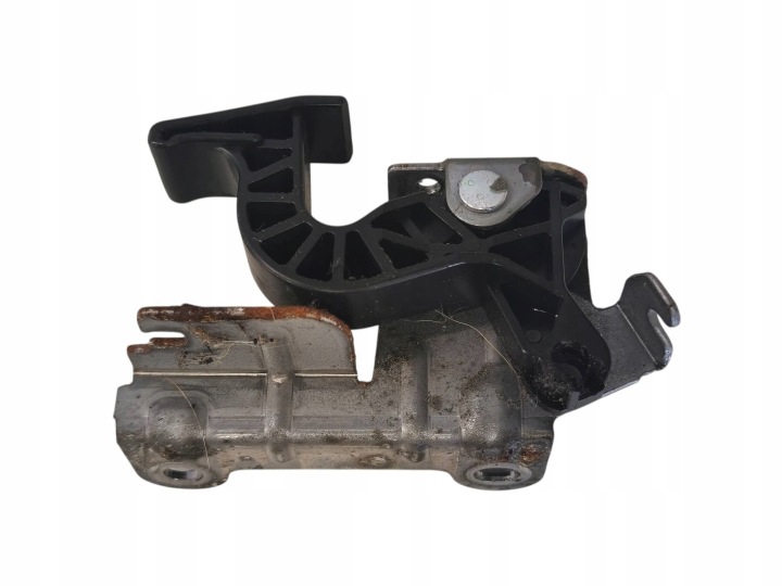Отваряне на капака за пълнене Subaru Outback (BS) 6
