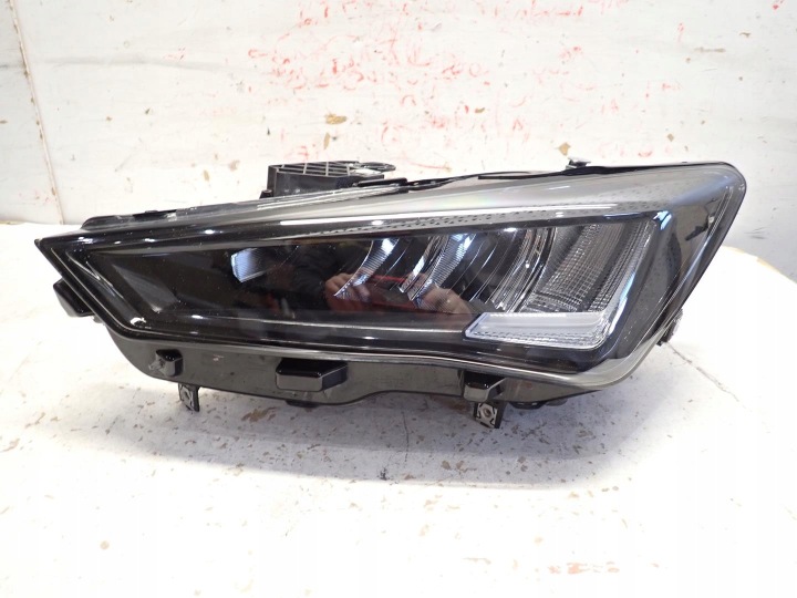 light front left SEAT LEON IV TARRACO FORMENTOR 2020- FULL LED 5FB941005D