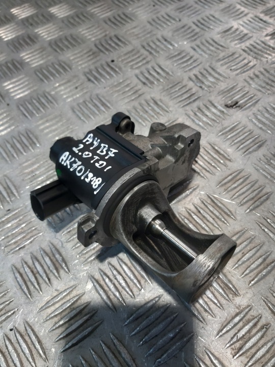 Valvola EGR AUDI A4 B7 2.0 TDI 038131501BF
