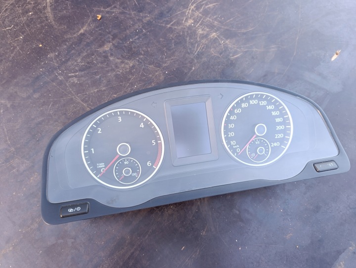 VW T5 LIFT quadro strumenti TACHIMETRO contagiri OROLOGIO 7E0920870N