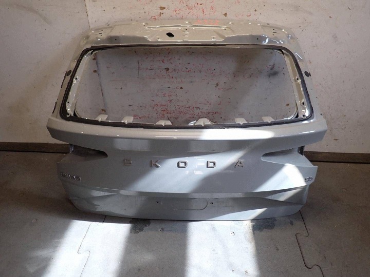 heckklappe kofferraumdeckel SKODA ENYAQ 2021