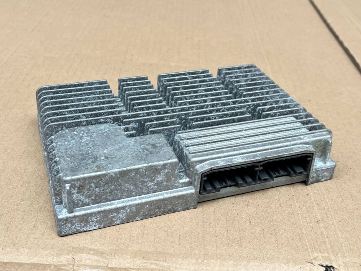 Amplificateur Module radia jeep renegade fiat 500 52065594 ASK/MOPAR !J