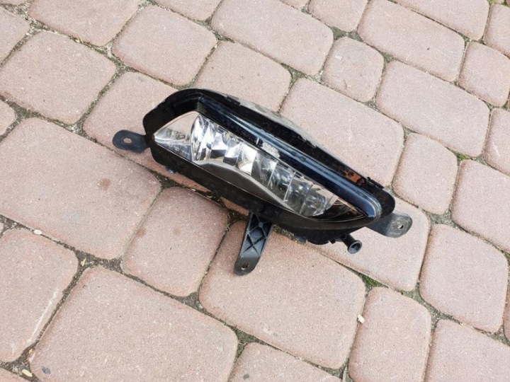 Nebelscheinwerfer der Stoßstange LIFT Opel Zafira C Astra K 39098908