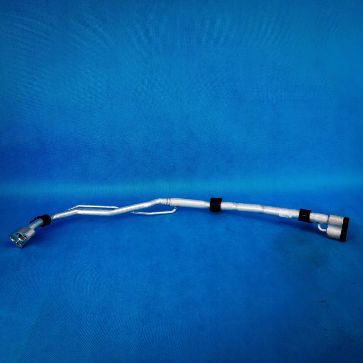 canalisation tuyau flexible déshumidificateur d'air conditionné Audi A8 4H D4 4H0260712M