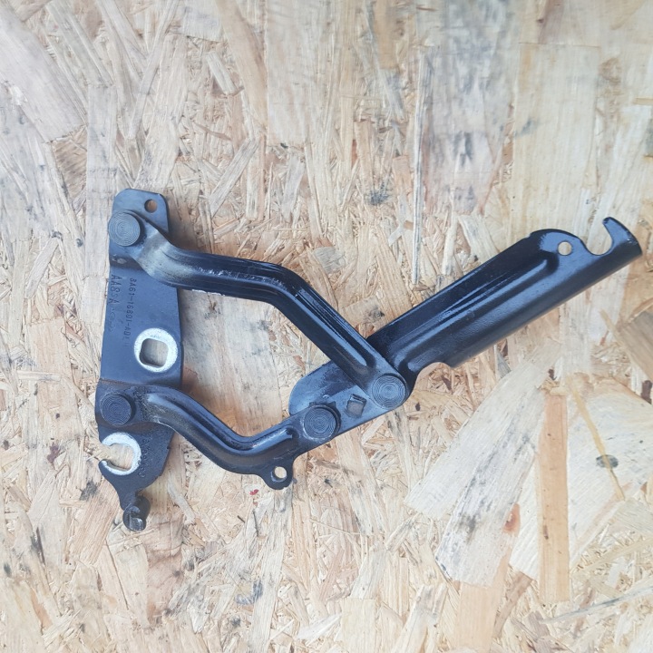 FORD FIESTA MK7 Cerniera del cofano sinistra 8A61-16801-AD