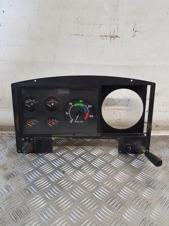 dials DO AUTOBUSU VOLVO 9519257 + switch SWITEL