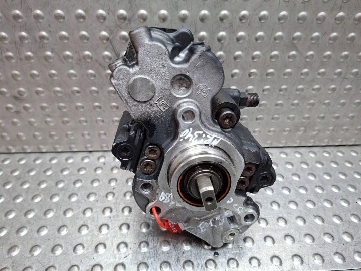 Pompe d’injection 9687959180 PEUGEOT 508 2.0 HDI 140KM 2010