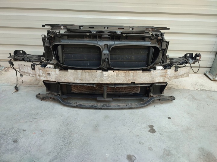 Schlossträger Kühler Komplet M-Paket BMW 5 F10 F11 2011 N47 Automat