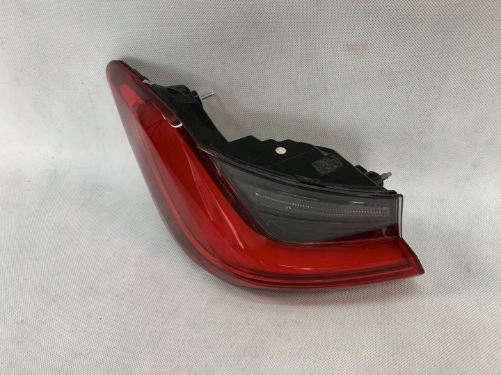 Licht links hinten BMW 3 III G21 kombi 18r H3744275708 03.26