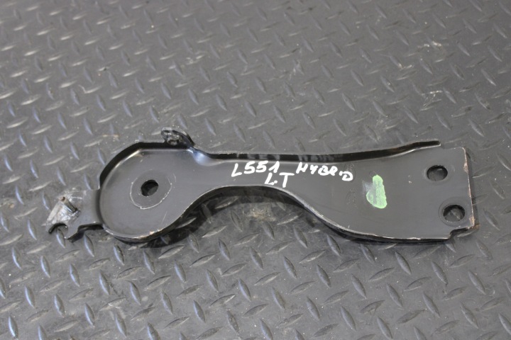 Stütze Halter Achsträgers links heck LAND ROVER EVOQUE II 2 L551