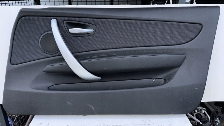 BMW E81 E87 bok vrata desni prednji dio 3D