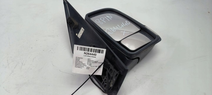 Spiegel rechts . MERCDES-BENZ SPRINTER W907 314CDI