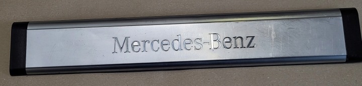 Moulage Interne Couverture Jupe Droit Avant MERCEDES ML W164 LIFT OE