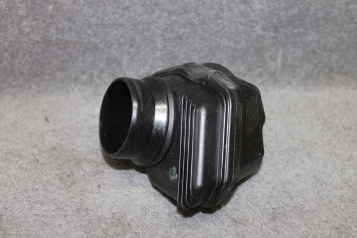 BMW F30 F32 F10 F01 F15 3.0D N57D30A - REZONATOR TLUMIK SZMEROW 8513672