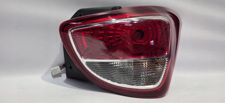 light right rear part HYUNDAI I10 III original EUROPA 92402-B9000
