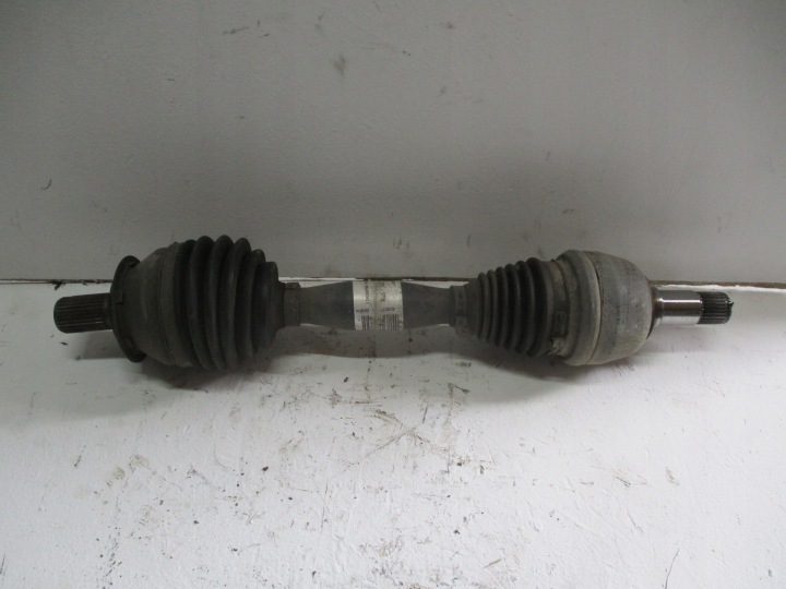 Semiasse Anteriore sinistra MERCEDES A KLASA 176 B 246 A2463302900