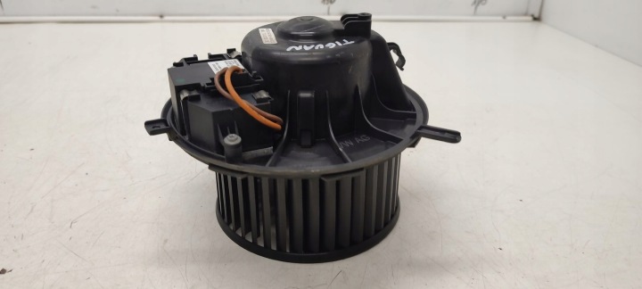 heating fan air conditioning devices VW Tiguan and
