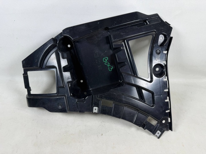 Bmw X3 F25 Halter der Stoßstange heck hinten