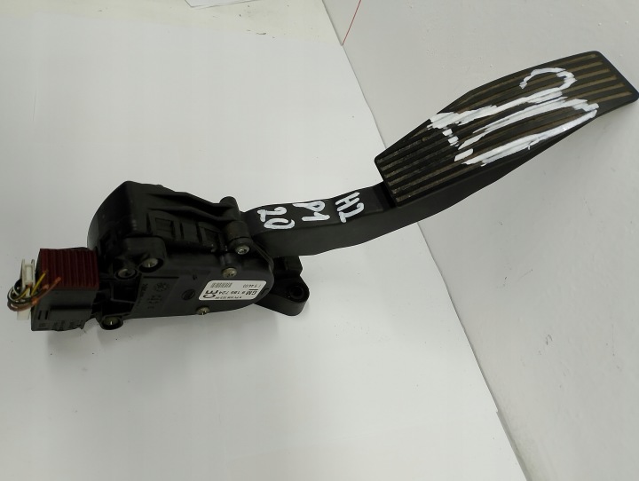 Potenziometro del gas / del liquido OPEL VECTRA C 1.9 9186724CE