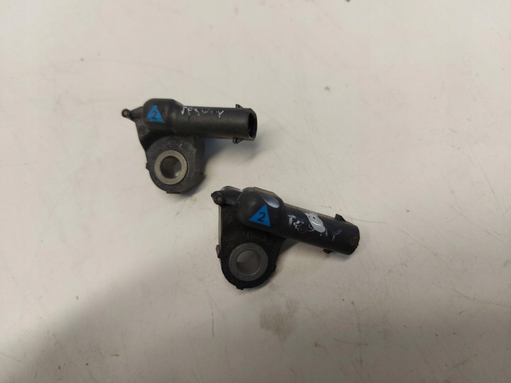 TESLA MODEL Y 2023r Crashsensor Drucksensor Airbag 1473445-00-B