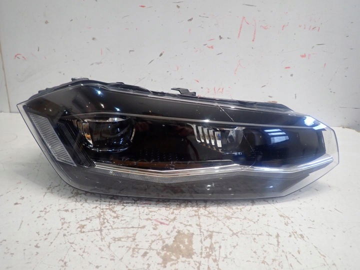 light front right VW POLO VI 2017- FULL LED 2G