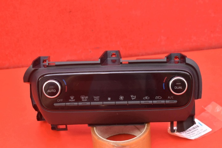 control panel air conditioning devices KLIMY 55900-K0070 TOYOTA YARIS 4 IV GR 20-24