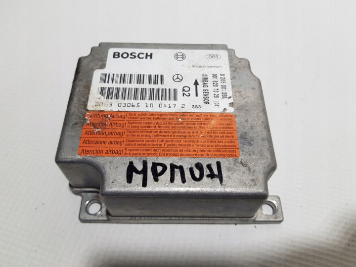 MERCEDES SL R230 W230 Unité de contrôle SENSOR Airbag Airbag 0018207326