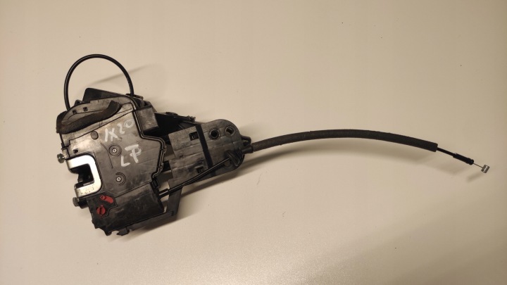 de la Serrure Portière Gauche Arrière HYUNDAI IX20 09-19 7 PIN 81410-1K020