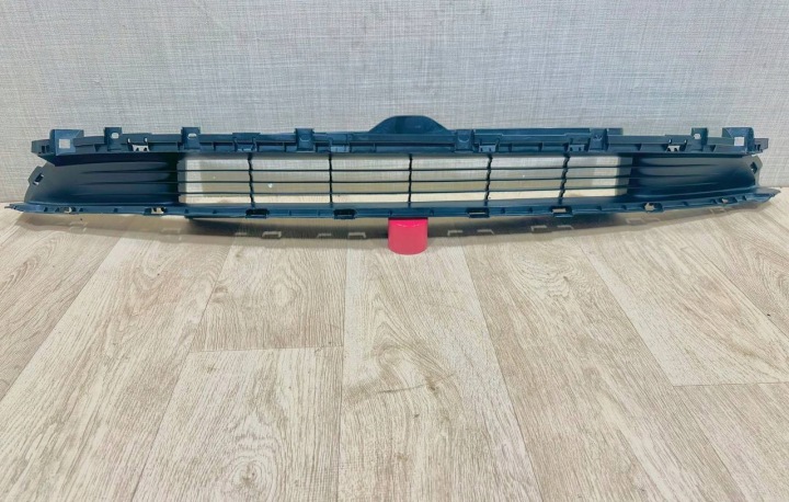 Tesla 3 2023- Grille Pare choc Avant 1694311-00-F