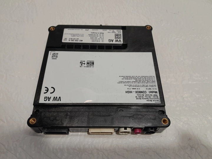 AUDI A4 B9 LIFT modul Bedienteil WEZWANIA POMOCY SOS CON-BOX 4KE035283A